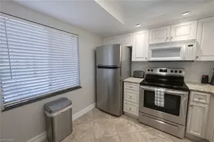 11540 Caravel Cir, Fort Myers, FL 33908 - Photo 6