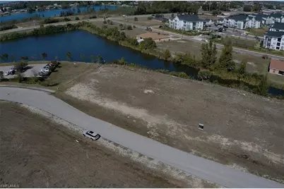 1451 SW 4th Ter, Cape Coral, FL 33991 - Photo 2
