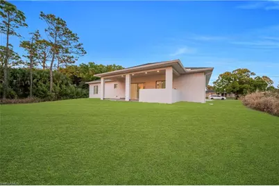 128 Bell Blvd S, Lehigh Acres, FL 33974 - Photo 36