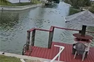 1324 SE 5th Pl, Cape Coral, FL 33990 - Photo 18