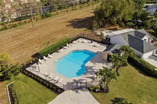 15036 Cloverdale Dr, Fort Myers, FL 33919 - Photo 34