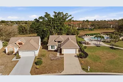 15036 Cloverdale Dr, Fort Myers, FL 33919 - Photo 32