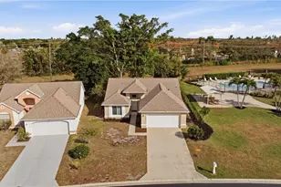 15036 Cloverdale Dr, Fort Myers, FL 33919 - Photo 32