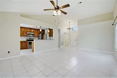 15036 Cloverdale Dr, Fort Myers, FL 33919 - Photo 6