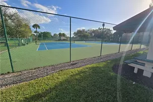 15036 Cloverdale Dr, Fort Myers, FL 33919 - Photo 40