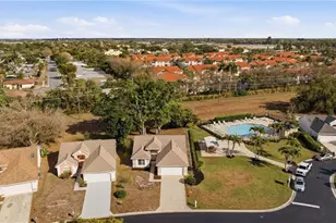 15036 Cloverdale Dr, Fort Myers, FL 33919 - Photo 36