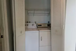 1747 Pebble Beach Dr, Fort Myers, FL 33907 - Photo 20