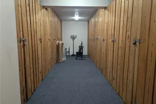 1747 Pebble Beach Dr, Fort Myers, FL 33907 - Photo 6