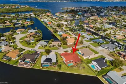 6896 Erin Marie Ct, Fort Myers, FL 33919 - Photo 6