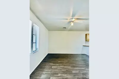 1606 Andalusia Blvd, Cape Coral, FL 33909 - Photo 2