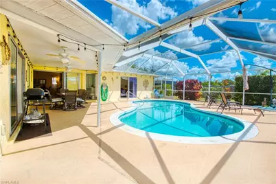 318 SE 33rd Ter, Cape Coral, FL 33904 - Photo 6