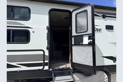 19681 Summerlin 316 Rd, Fort Myers, FL 33908 - Photo 4