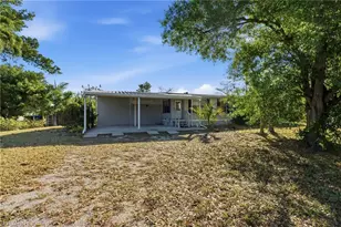 11250 Stringfellow Rd, Bokeelia, FL 33922 - Photo 4