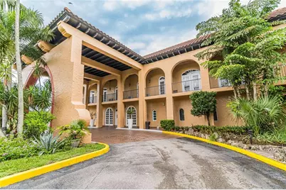 525 Newport Dr, Naples, FL 34114 - Photo 4