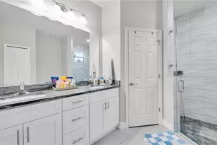 221 Chiquita Blvd N, Cape Coral, FL 33993 - Photo 18