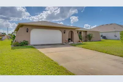 1128 SE 29th Ter, Cape Coral, FL 33904 - Photo 2