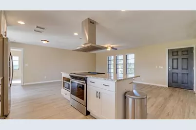 1128 SE 29th Ter, Cape Coral, FL 33904 - Photo 6