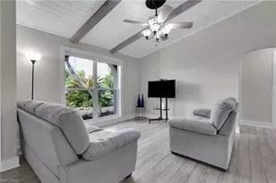 4013 SW 2nd Pl, Cape Coral, FL 33914 - Photo 8