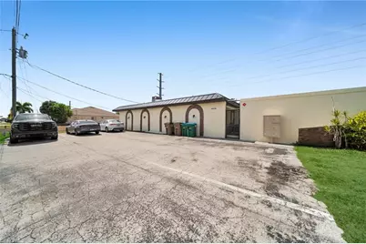 4516 Santa Barbara Blvd #3, Cape Coral, FL 33914 - Photo 6