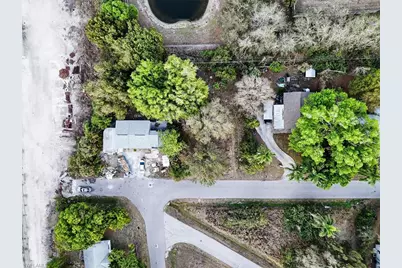 407 Baltimore Ave, Fort Myers, FL 33905 - Photo 4