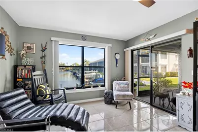 123 SW 47th Ter #102, Cape Coral, FL 33914 - Photo 12