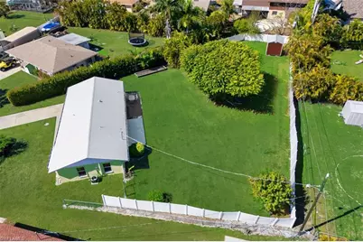 5417 Loyola Ln, Fort Myers, FL 33908 - Photo 6