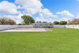 1012 Monroe Dr, Lehigh Acres, FL 33936 - Photo 20