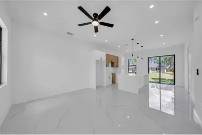 635 Summit Ave S, Lehigh Acres, FL 33974 - Photo 4