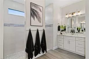 2926 Miracle Pkwy, Cape Coral, FL 33914 - Photo 24