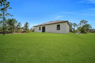 637 Summit Ave S, Lehigh Acres, FL 33974 - Photo 28