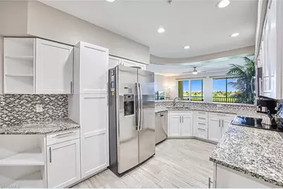 11100 Harbour Yacht Ct #43C, Fort Myers, FL 33908 - Photo 12