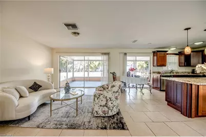 4156 Country Club Blvd SE, Cape Coral, FL 33904 - Photo 4