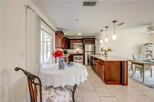 4156 Country Club Blvd SE, Cape Coral, FL 33904 - Photo 8