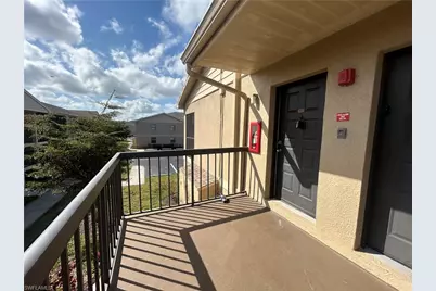 5315 Summerlin Rd #1513, Fort Myers, FL 33919 - Photo 4