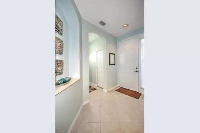 10577 Avila Cir, Fort Myers, FL 33913 - Photo 8