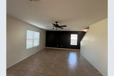 509 SW 27th Ter, Cape Coral, FL 33914 - Photo 4