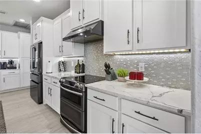 2930 Scenic View Dr, Punta Gorda, FL 33950 - Photo 10