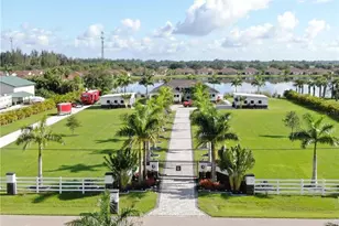 2930 Scenic View Dr, Punta Gorda, FL 33950 - Photo 2