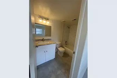5315 Summerlin Rd #1502, Fort Myers, FL 33919 - Photo 8
