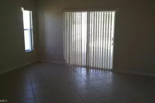 2733 SW 11th Pl, Cape Coral, FL 33914 - Photo 6