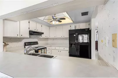 4105 SE 19th Pl #101, Cape Coral, FL 33904 - Photo 14