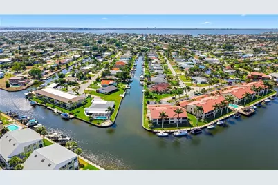 5121 Sunnybrook Ct #26, Cape Coral, FL 33904 - Photo 2