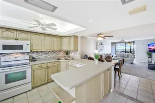 4280 SE 20th Pl, Cape Coral, FL 33904 - Photo 16