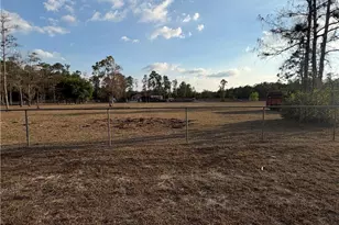 3951 2nd Ave SE, Naples, FL 34117 - Photo 4