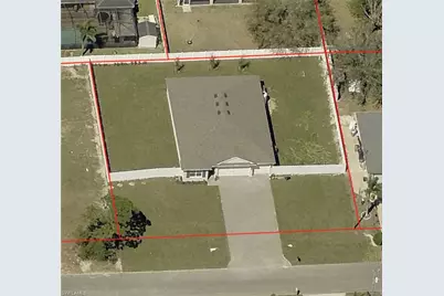 1621 NW 9th Ter, Cape Coral, FL 33993 - Photo 4