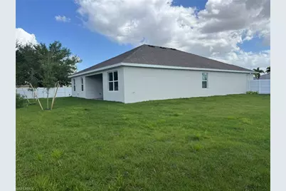 1621 NW 9th Ter, Cape Coral, FL 33993 - Photo 16