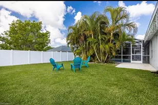 1724 SW 31st Ln, Cape Coral, FL 33914 - Photo 6