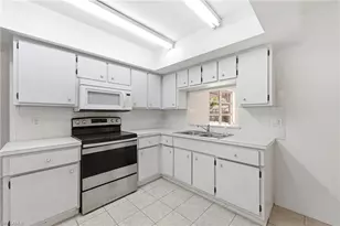 13419 Fourth St, Fort Myers, FL 33905 - Photo 10