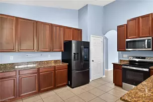 8278 Sumner Ave, Fort Myers, FL 33908 - Photo 10