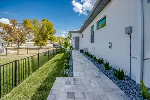 5310 Bayview Ct, Cape Coral, FL 33904 - Photo 48